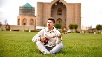 Фотография к новости: Кейбір қазақтардың өздері қазақ тілін білмейді – блогер Алексей Лодочников