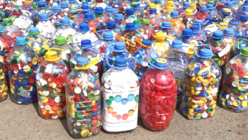 Фотография к новости: Павлодарлық оқушылар 3,5 тонна пластик қақпақ жинады