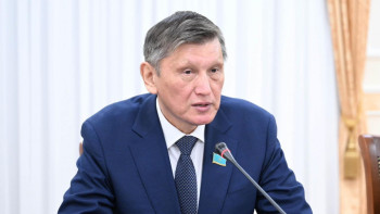 Фотография к новости: БАҚ-ты рейтингпен жарыстыру ақылға қонымсыз нәрсе - Сенатор