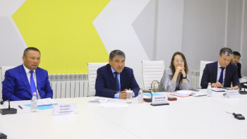 Фотография к новости: Нұржігітов: Инвестициялық жобалардың негізгі мақсаты – жаңа жұмыс орындарын құру