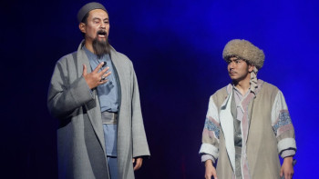 Фотография к новости: Алматыда атақты «Құнанбай» спектаклі сахналанды