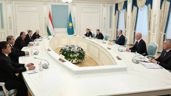 Фотография к новости: Қазақстан Тәжікстанның ең маңызды сауда серіктесіне айналады