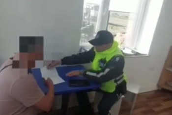 Фотография к новости: Ақтөбе облысында мас күйде автобус жүргізген азамат ұсталды