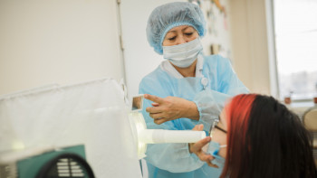 Фотография к новости: МӘМС: Сәуірде астаналықтар 6,9 млрд теңгеге жуық жарна аударды