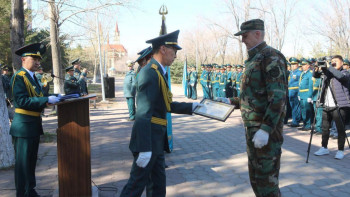 Фотография к новости: Қарағанды облысында құтқарушылар марапатталды