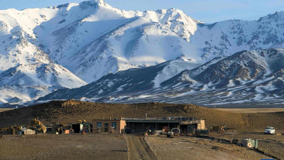 Қытайдың Барлық тауында тұратын қазақ отбасы