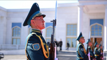 Фотография к новости: Президент Отан қорғаушы күніне арналған мерекелік шараға қатысады