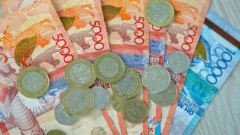 Фотография к новости: Қазақстандағы жалақының орташа мәні 340 636 теңге болды