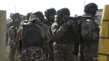 Фотография к новости: Десанттық-шабуылдаушы әскери бөліміндегі сарбаздардың дайындығы