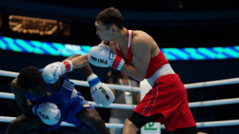 Фотография к новости: Бокстан ӘЧ: бүгін үш боксшы сынға түседі