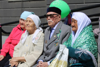 Фотография к новости: Қазақстанда ардагерлерге арналған төлемдер ТМД елдерінен едәуір жоғары