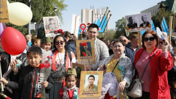 Фотография к новости: Алматылықтар майдангерлерді еске алды