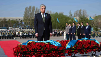 Фотография к новости: Бүгінгі бейбіт өміріміз үшін жеңімпаз аға буынға қарыздармыз – Тоқаев