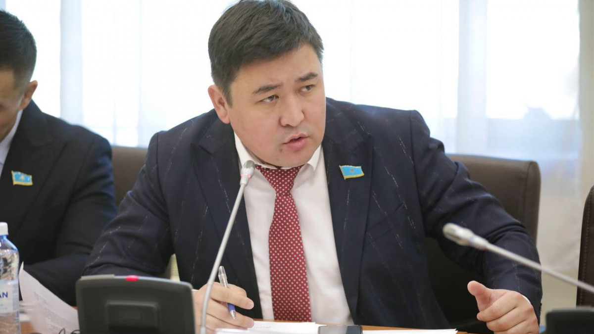  ҚР Парламенті Мәжілісі