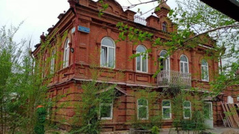 Фотография к новости: Семейдегі ескерткіштер тізіліміне тағы бір тарихи ғимарат қосылды