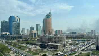 Фотография к новости: Астанада жаңадан салынған көппәтерлі тұрғын үй өртенді