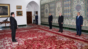 Фотография к новости: Қазақстан елшісі Алжир Президентіне сенім грамоталарын тапсырды