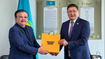 Фотография к новости: Хабар басшысы Моңғолия делегациясымен кездесті