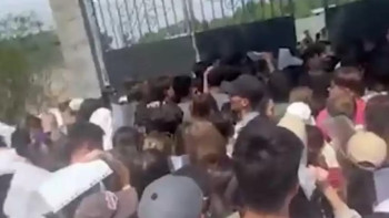 Фотография к новости: «Азаматтарға арналған үкімет» ХҚО-лардағы ұзақ-сонар кезекке қатысты түсінік берді