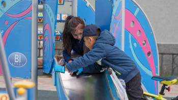 Фотография к новости: Дархан Қыдырәлі: Ата-аналардың тек 45,5%-ы күн сайын уақытын балалармен өткізеді