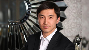 Фотография к новости: Қайрат Құдайбергенге жаңа айып тағылды