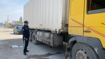 Фотография к новости: 20 жүргізушіге қосымша бензин бактары үшін айыппұл салынды