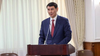 Фотография к новости: Жамаубаев бюджет қаржысын игере алмаған министрліктерді атады