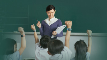 Фотография к новости: Сыйлық алған мұғалім қылмыстық жауапкершілікке тартылады – Антикор