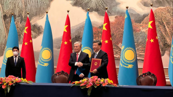 Фотография к новости: Қазақстан мен Қытай басшылары бірлескен мәлімдемеге қол қойды