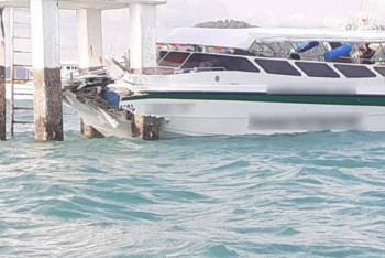 Фотография к новости: Пхукетте катер мұнарамен соқтығысып, 3 қазақстандық зардап шекті