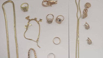 Фотография к новости: Алаяқ алтынға ұқсас әшекейлерді ломбардқа 4 млн теңгеге өткізген