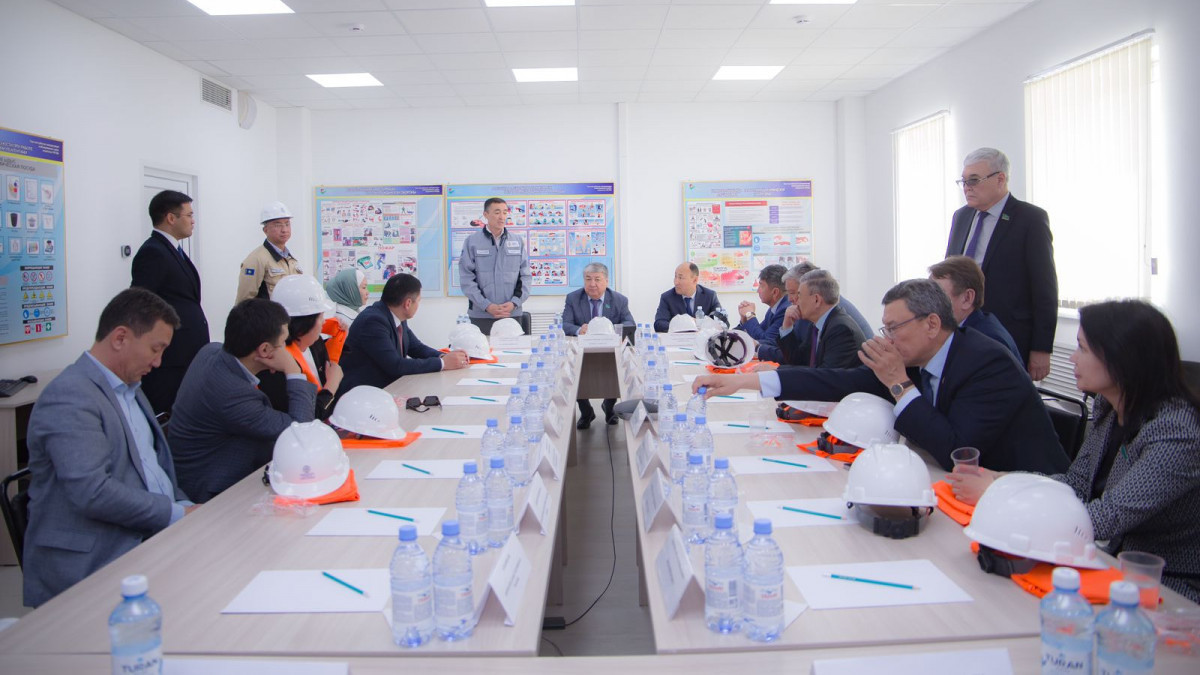  Сенаттың баспасөз қызметінен