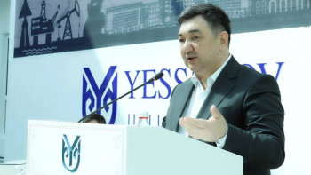 Фотография к новости: Министр маңғыстаулық жастармен кездесті