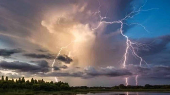 Фотография к новости: Ауа райы: барлық өңірде ескерту жарияланды