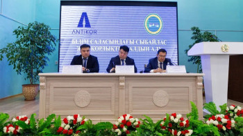 Фотография к новости: Мектепте жөндеу жұмыстарына ақша жинаса  7 млн теңге айыппұл салынады