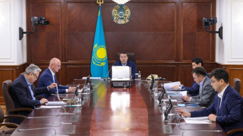 Фотография к новости: Үкіметте тозығы жеткен құбырлар мәселесі талқыланды