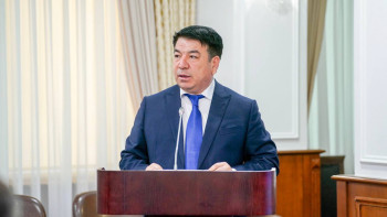 Фотография к новости: Министр комиссияға дастархан жаятын директорлар туралы айтты