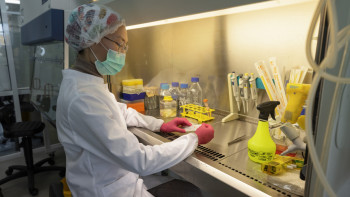 Фотография к новости: 6 айда ешқандай өзгеріс жоқ. Депутат ядролық медицина саласын дамыту мәселесін көтерді