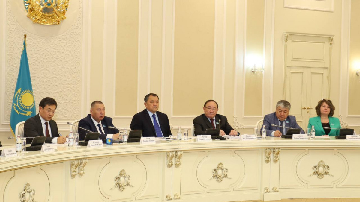  Сенаттың баспасөз қызметі