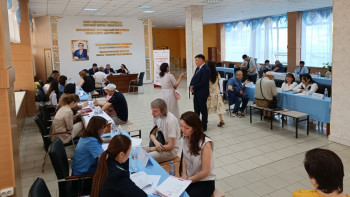 Фотография к новости: «Халық заңгері» жалпы республикалық акциясы аясында 100-ге жуық азаматтарға заңгерлік кеңес берілді