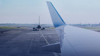 Фотография к новости: Ұшу-қону жолағы 4 сағатқа жабылады