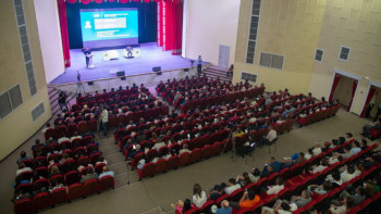 Фотография к новости: Ішкі істер министрі Атырау облысының тұрғындарымен кездесті