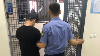 Фотография к новости: Ақтөбеде үш зейнеткерді алдап соққан 18 жастағы жігіт ұсталды