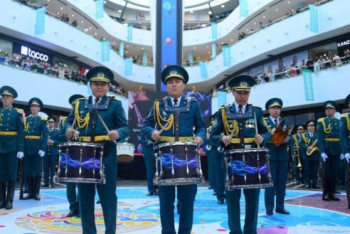 Фотография к новости: Бүгін – Қазақстан Қарулы Күштерінің мәдениет және өнер қызметкерлері күні