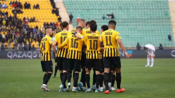 Фотография к новости: «Мақтаарал» «Қайратты» жеңіп кетті