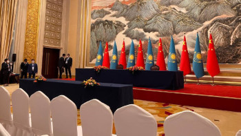 Фотография к новости: Қазақстанның Қытаймен визасыз режимі қашан күшіне енеді?