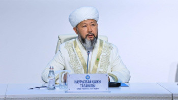 Фотография к новости: Елордада V республикалық имамдар форумы өтіп жатыр