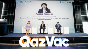 Фотография к новости: QazVac вакцинасын 5,5 миллионнан астам адам салдырды