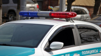 Фотография к новости: 86 айыппұл арқалап жүрген көлік иесі жалған нөмір тағып алған