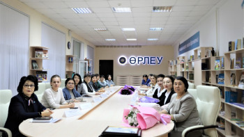 Фотография к новости: Педагогтерге арналған республикалық конкурс басталды